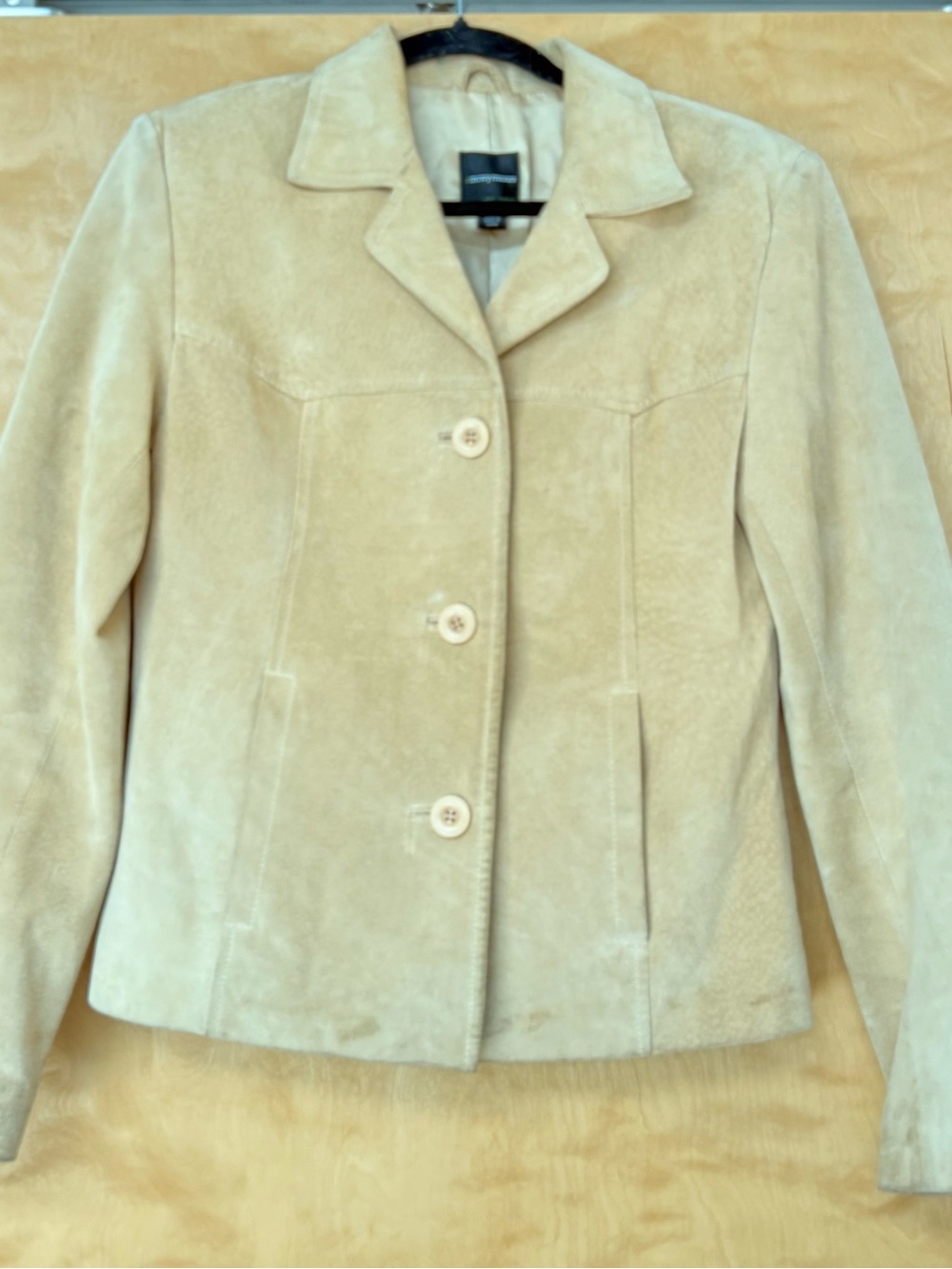 Anonymous John Carlisle Women's Cream Suede Button-Front Jacket